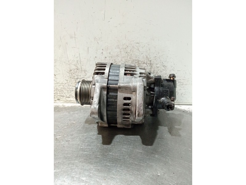Recambio de alternador para opel astra h (a04) 1.7 cdti (l48) referencia OEM IAM   