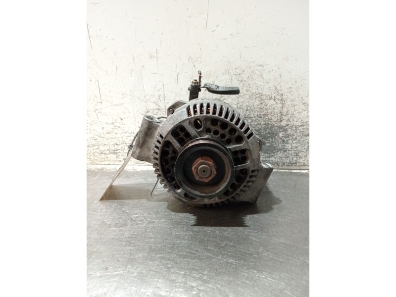 Recambio de alternador para ford mondeo ii sedán (bfp) 1.8 td referencia OEM IAM CGB13374  