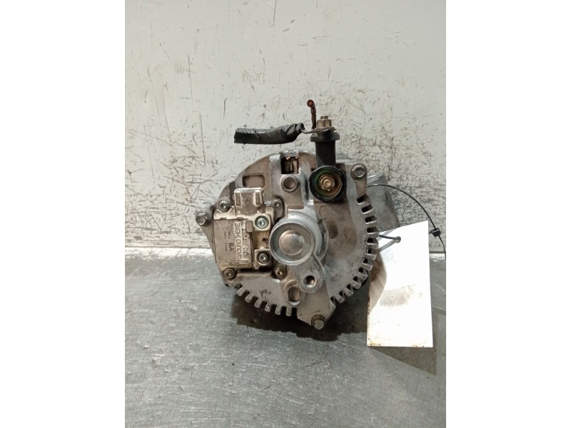 Recambio de alternador para ford mondeo ii sedán (bfp) 1.8 td referencia OEM IAM CGB13374  