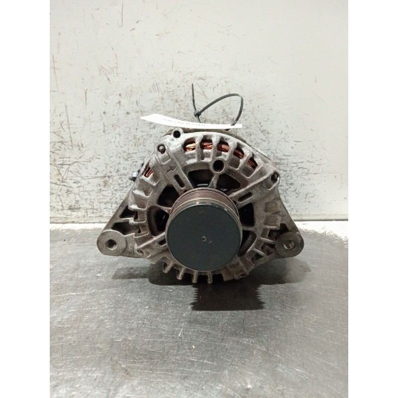 Recambio de alternador para kia sportage spirit 2wd referencia OEM IAM 373002F350 2617532 