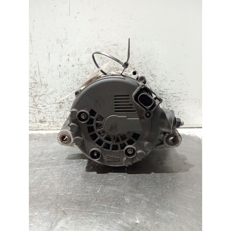 Recambio de alternador para kia sportage spirit 2wd referencia OEM IAM 373002F350 2617532 