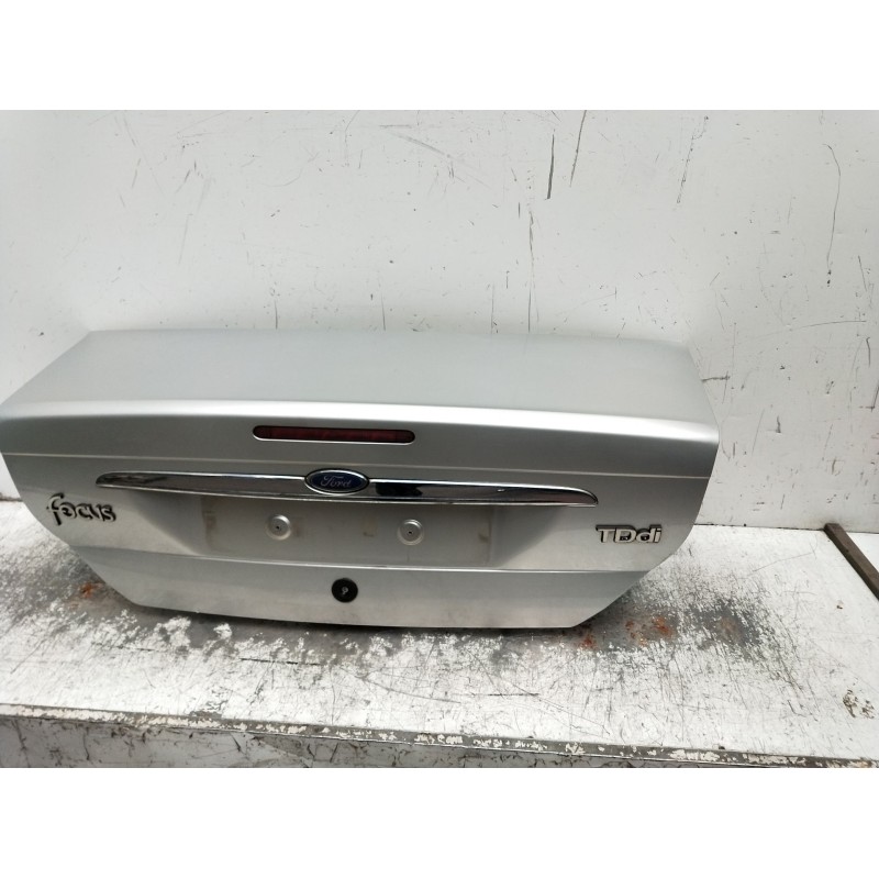 Recambio de tapa maletero para ford focus i sedán (dfw) 1.8 turbo di / tddi referencia OEM IAM   