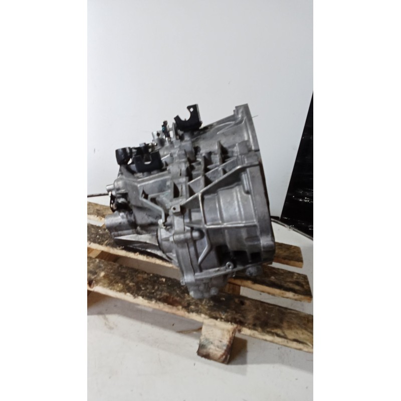 Recambio de caja cambios para renault koleos i (hy_) 2.0 dci (hy0k) referencia OEM IAM ND8001 6v F025780