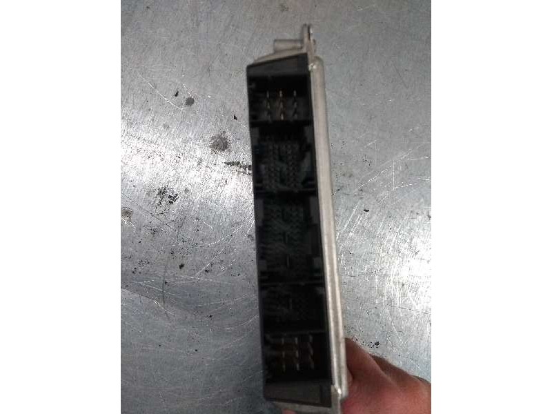Recambio de centralita motor uce para bmw serie 3 berlina (e46) 318i referencia OEM IAM 0261204420 DME1430940 