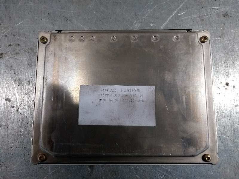 Recambio de centralita motor uce para bmw serie 3 berlina (e46) 318i referencia OEM IAM 0261204420 DME1430940 