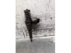 Recambio de inyector para volkswagen polo iv (9n_, 9a_) 1.4 tdi referencia OEM IAM 038130073BN 0414720313 BOSCH 2
