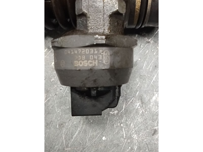 Recambio de inyector para volkswagen polo iv (9n_, 9a_) 1.4 tdi referencia OEM IAM 0381300073BN 0414720313 