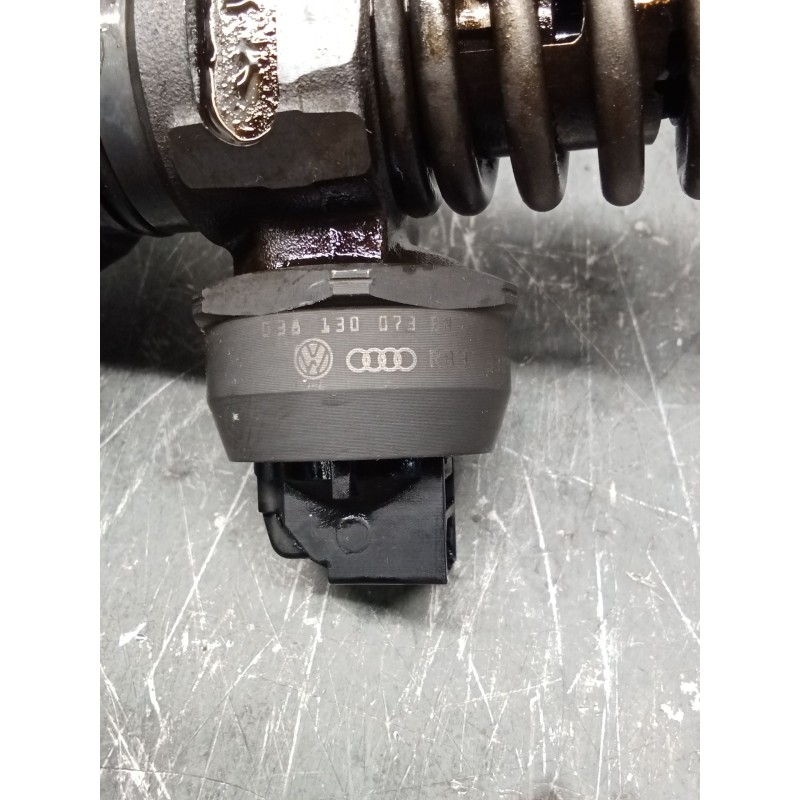Recambio de inyector para volkswagen polo iv (9n_, 9a_) 1.4 tdi referencia OEM IAM 038130073BN 0414720313 BOSCH