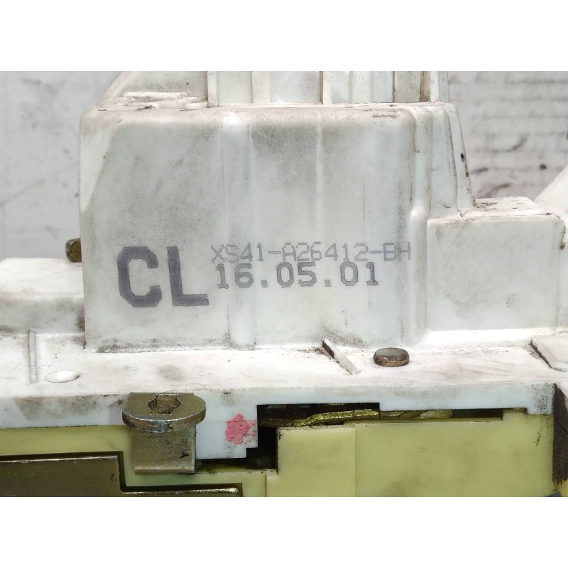 Recambio de motor cierre centralizado trasero derecho para ford focus turnier (cak) ambiente referencia OEM IAM XS41A26412BH  5P