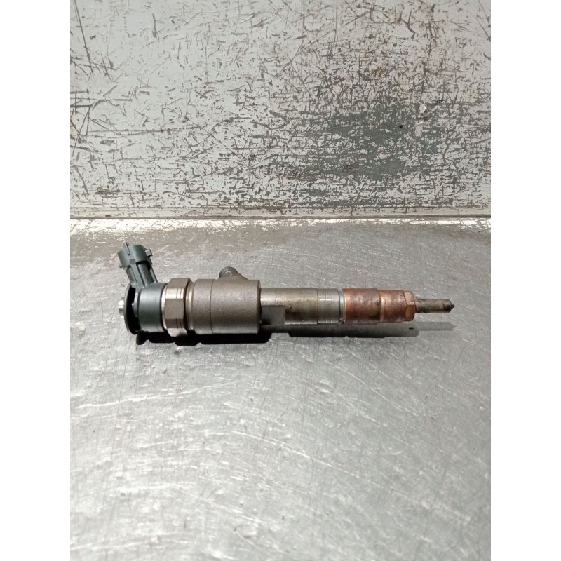 Recambio de inyector para citroën c4 cactus 1.6 hdi 90 referencia OEM IAM 027766 0445110566 BOSCH