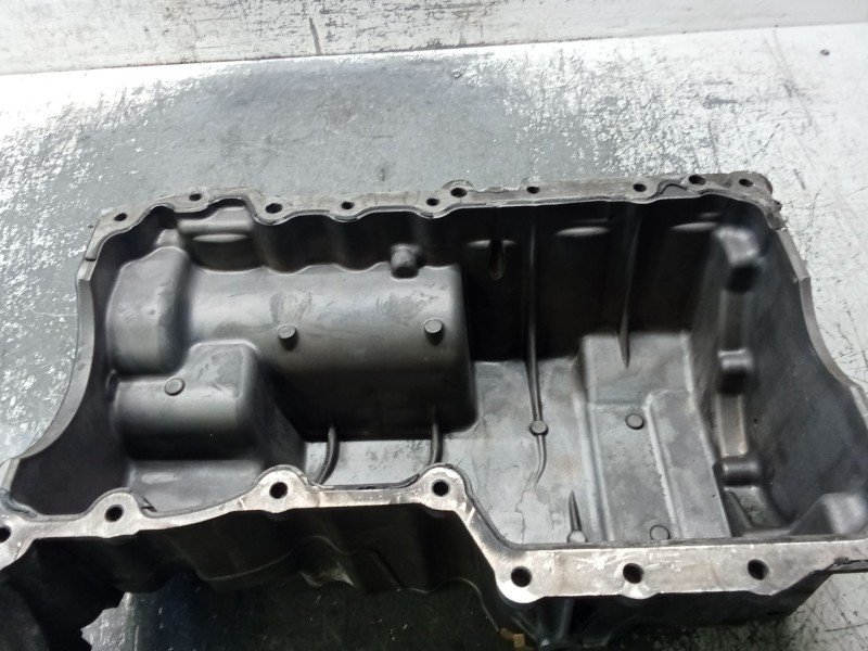 Recambio de carter para land rover range rover evoque (l538) 2.0 d 4x4 referencia OEM IAM G4D36706DB  