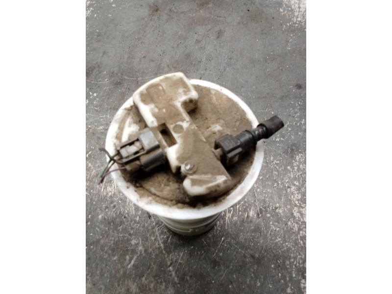 Recambio de bomba combustible para nissan micra iii (k12) 1.2 16v referencia OEM IAM 17040AX000HD 0975667990001 