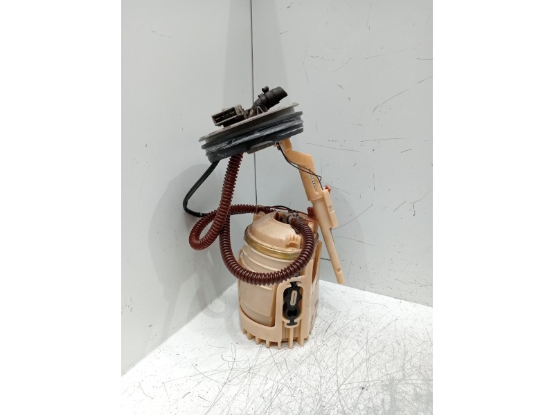 Recambio de bomba combustible para volkswagen passat b3/b4 (3a2, 35i) 2.0 referencia OEM IAM 3a5919051k  