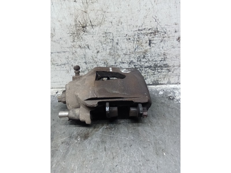 Recambio de pinza freno delantera izquierda para volkswagen polo iv (9n_, 9a_) 1.4 tdi referencia OEM IAM   
