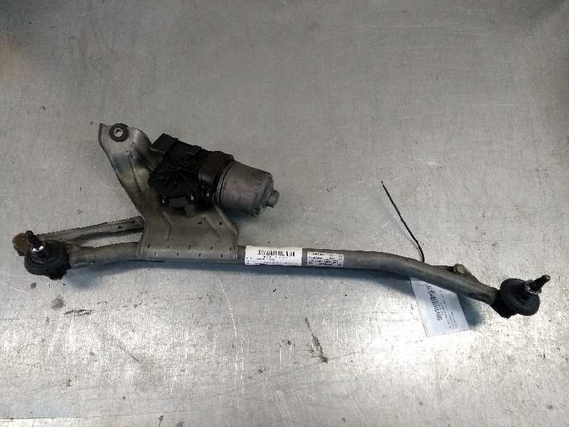 Recambio de motor limpia delantero para dacia sandero 1.4 cat (gas licuado del petróleo. gpl) referencia OEM IAM 0390241544 3397