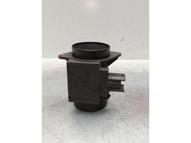 Recambio de caudalimetro para opel omega b (v94) 2.5 td (f69, m69, p69) referencia OEM IAM 90528813 72241900 