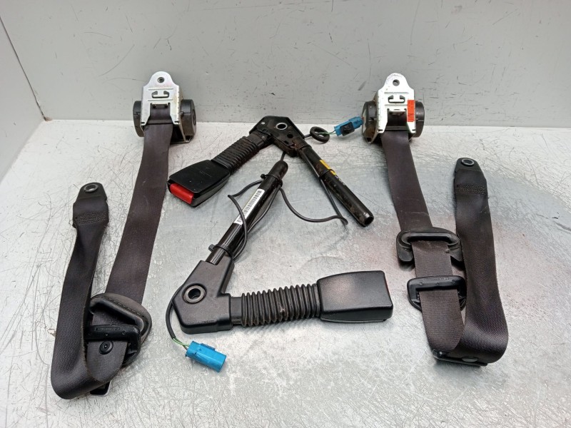 Recambio de juego cinturones delantero para mini mini (r50, r53) one referencia OEM IAM   