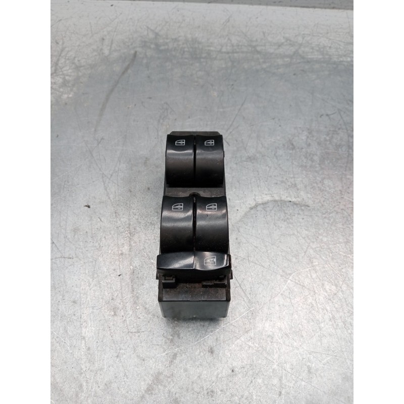 Recambio de mando elevalunas delantero izquierdo para renault koleos i (hy_) 2.0 dci (hy0k) referencia OEM IAM 25401jy00c  