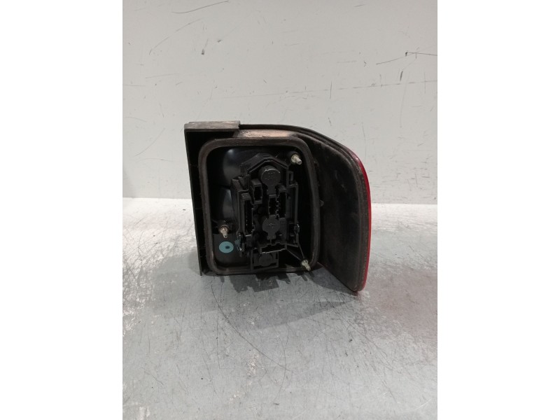 Recambio de piloto trasero izquierdo para volkswagen passat b3/b4 (3a2, 35i) 2.0 referencia OEM IAM 3a5945257  