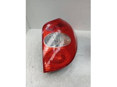 Recambio de piloto trasero derecho para renault laguna ii grandtour (kg0/1_) 1.9 dci (kg0g) referencia OEM IAM 8200002472  