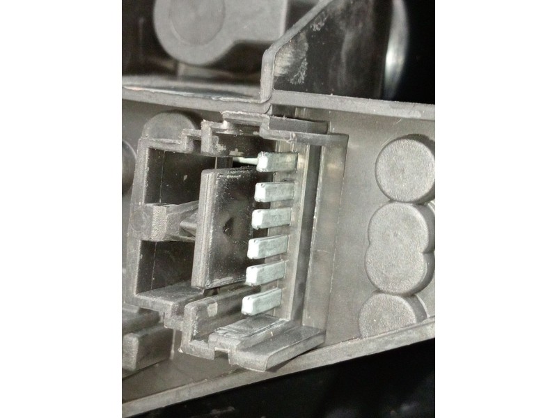 Recambio de piloto trasero derecho para renault laguna ii grandtour (kg0/1_) 1.9 dci (kg0g) referencia OEM IAM 8200002472  