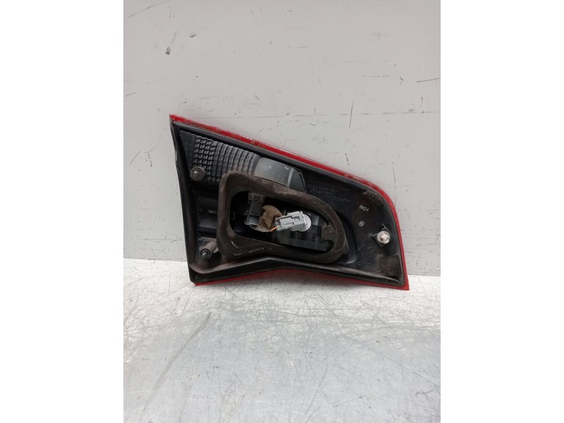 Recambio de piloto trasero derecho interior para renault koleos i (hy_) 2.0 dci (hy0k) referencia OEM IAM   