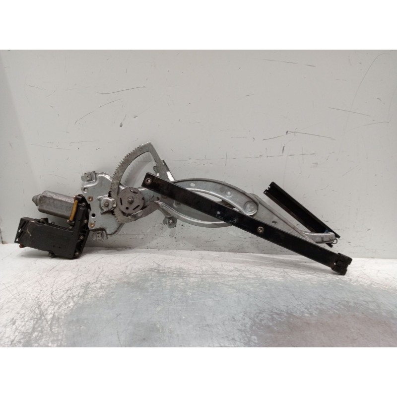 Recambio de elevalunas delantero derecho para volkswagen passat b3/b4 (3a2, 35i) 2.0 referencia OEM IAM 3a0837402D 4p 