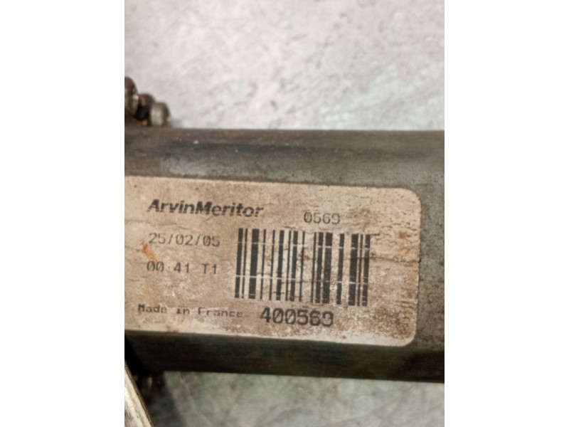 Recambio de elevalunas delantero derecho para renault laguna ii grandtour (kg0/1_) 1.9 dci (kg0g) referencia OEM IAM 400569  