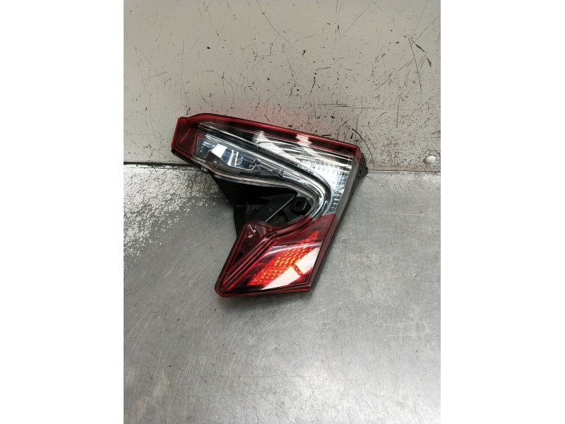 Recambio de piloto trasero derecho interior para toyota c-hr (_x1_) 1.8 hybrid (zyx10_, zyx11_) referencia OEM IAM 81580F4120  