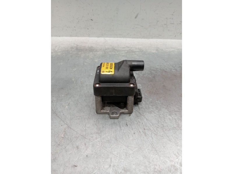 Recambio de bobina encendido para volkswagen passat b3/b4 (3a2, 35i) 2.0 referencia OEM IAM 0986221000  