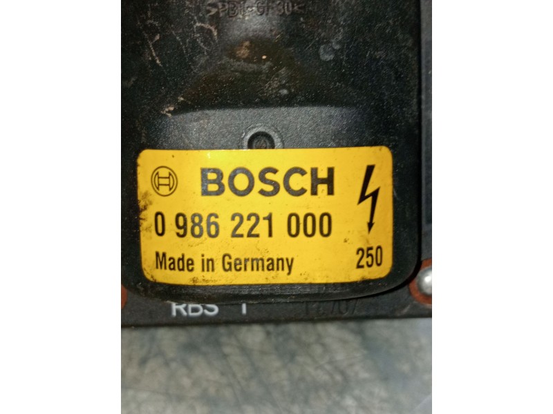 Recambio de bobina encendido para volkswagen passat b3/b4 (3a2, 35i) 2.0 referencia OEM IAM 0986221000  