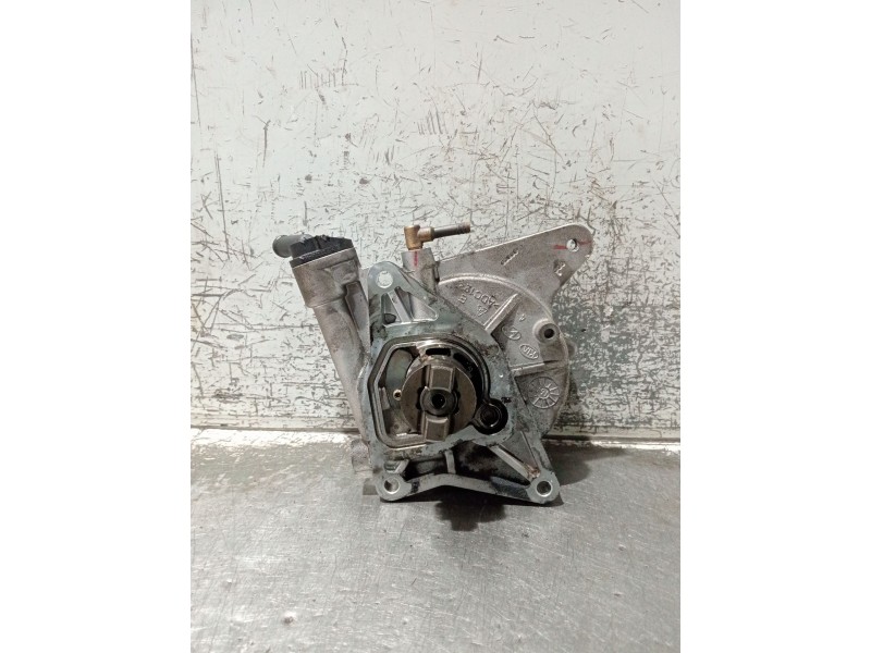 Recambio de depresor freno / bomba vacio para kia sportage spirit 2wd referencia OEM IAM 288102F600  
