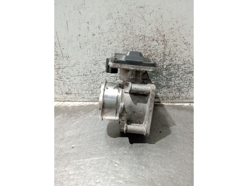 Recambio de caja mariposa para kia sportage spirit 2wd referencia OEM IAM 351002F600  