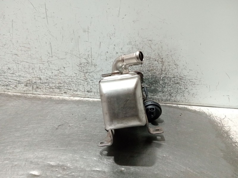 Recambio de enfriador egr para kia sportage spirit 2wd referencia OEM IAM 284162F146  