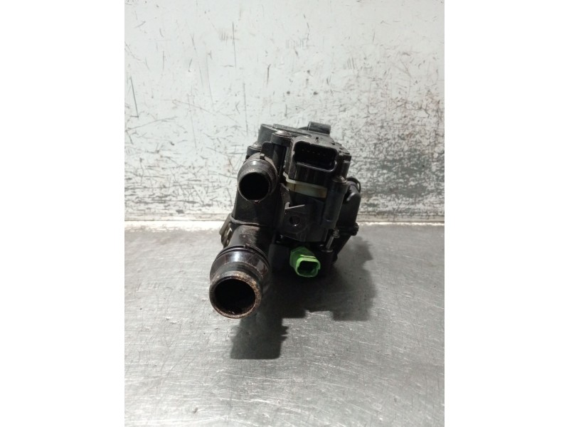 Recambio de termostato para citroën c4 cactus 1.6 hdi 90 referencia OEM IAM 1102639S01  