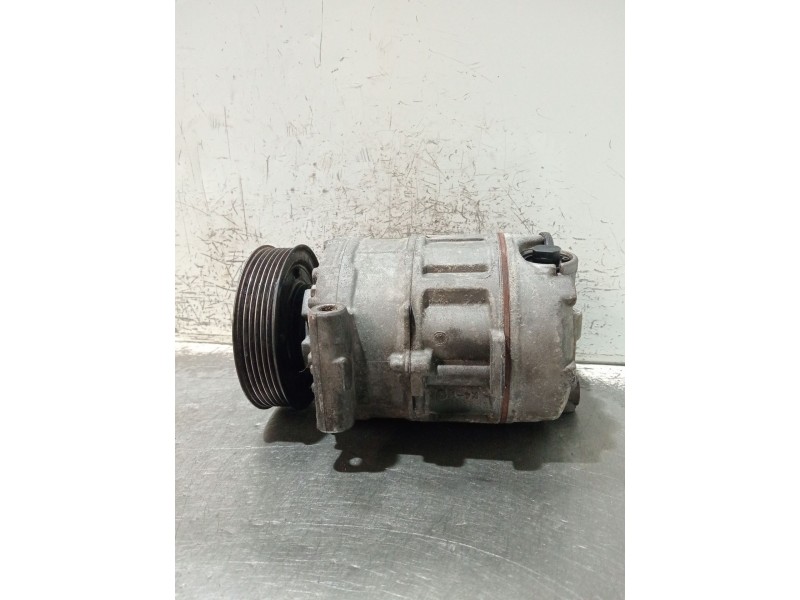 Recambio de compresor aire acondicionado para audi a4 b6 avant (8e5) 2.0 referencia OEM IAM   