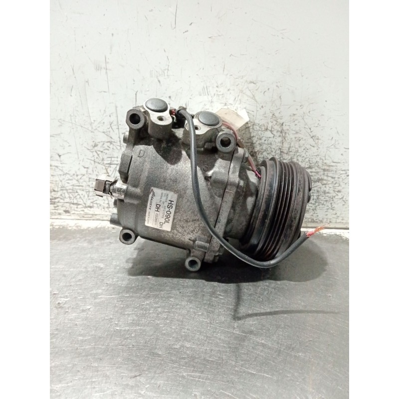 Recambio de compresor aire acondicionado para honda civic vi hatchback (ej, ek) 1.5 i (ek3) referencia OEM IAM HS090L  
