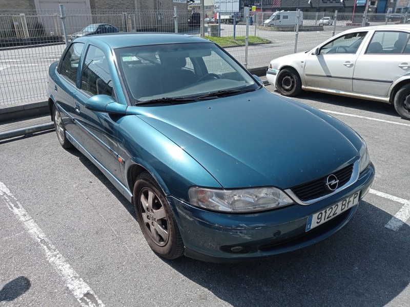 opel vectra b (j96) del año 2001