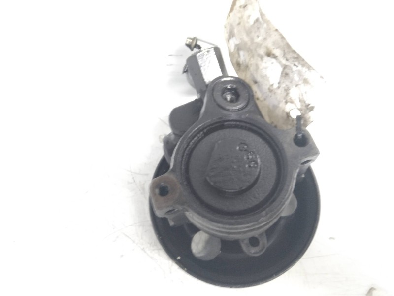 Recambio de bomba direccion para ford mondeo berlina/familiar (fd) clx berlina referencia OEM IAM 3049841  