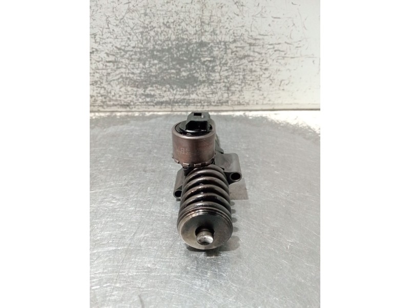 Recambio de inyector para seat leon (1p1) referencia OEM IAM 03G130073G 0414720404 BOSCH