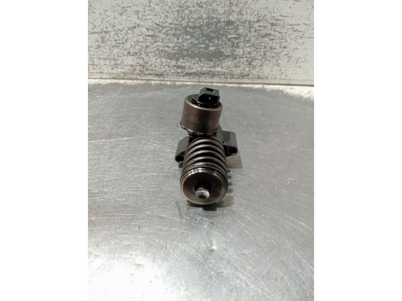 Recambio de inyector para seat leon (1p1) referencia OEM IAM 03G130073G 0414720404 BOSCH