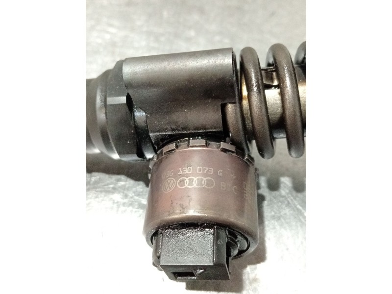 Recambio de inyector para seat leon (1p1) referencia OEM IAM 03G130073G 0414720404 BOSCH