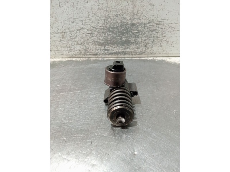 Recambio de inyector para seat leon (1p1) referencia OEM IAM 03G130073G 0414720404 BOSCH