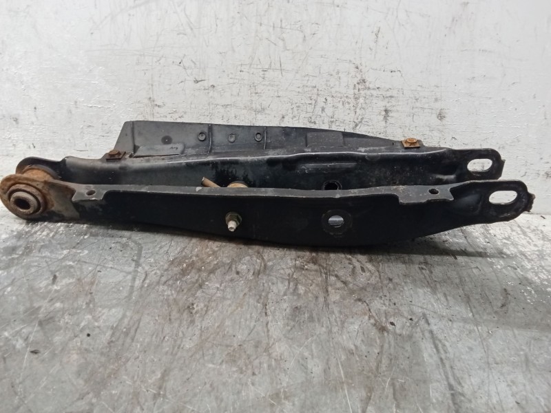Recambio de brazo suspension inferior trasero derecho para lexus gs (_s16_) 300 (jzs160_) referencia OEM IAM   