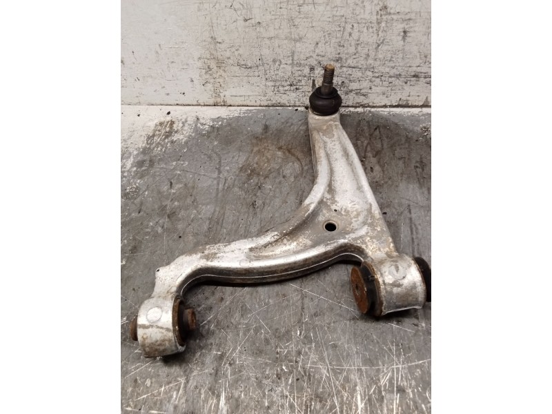 Recambio de brazo suspension inferior trasero derecho para lexus gs (_s16_) 300 (jzs160_) referencia OEM IAM   