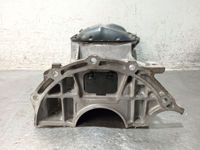 Recambio de carter para toyota auris (_e18_) 1.3 (nre180_) referencia OEM IAM 10240P5  