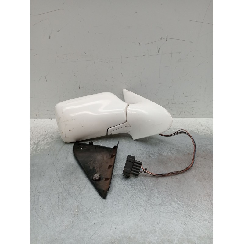 Recambio de retrovisor derecho para seat cordoba (6k1, 6k2) 1.9 tdi referencia OEM IAM electrico 1 enchufe 5 cables 