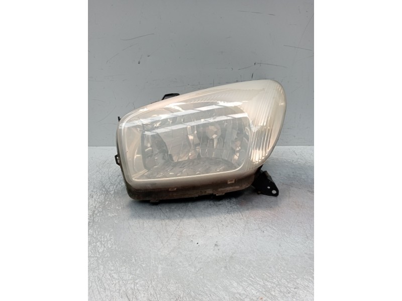 Recambio de faro izquierdo para toyota rav 4 ii (_a2_) 1.8 (zca25_, zca26_) referencia OEM IAM   