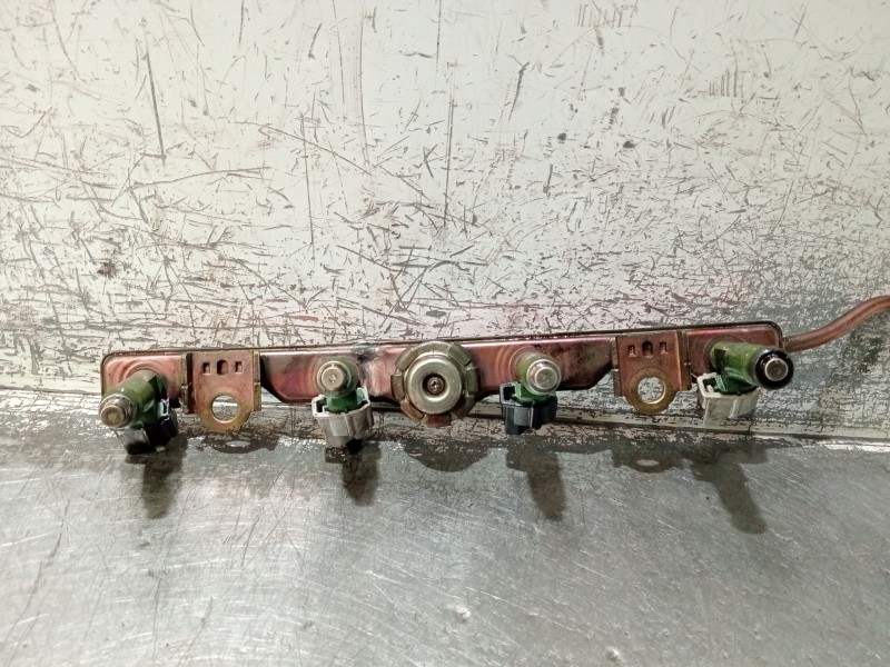 Recambio de rampa inyectora para toyota rav 4 ii (_a2_) 1.8 (zca25_, zca26_) referencia OEM IAM   