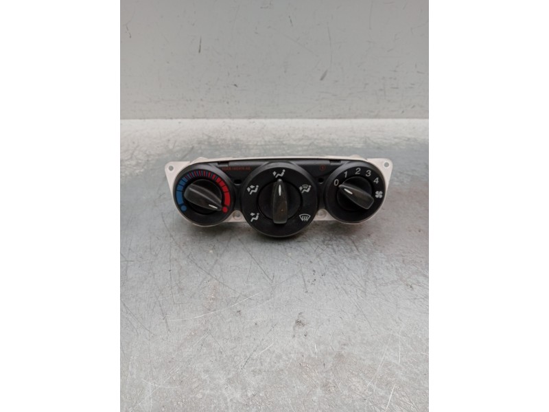 Recambio de mando calefaccion / aire acondicionado para ford focus i sedán (dfw) 1.8 turbo di / tddi referencia OEM IAM 98ab18c4